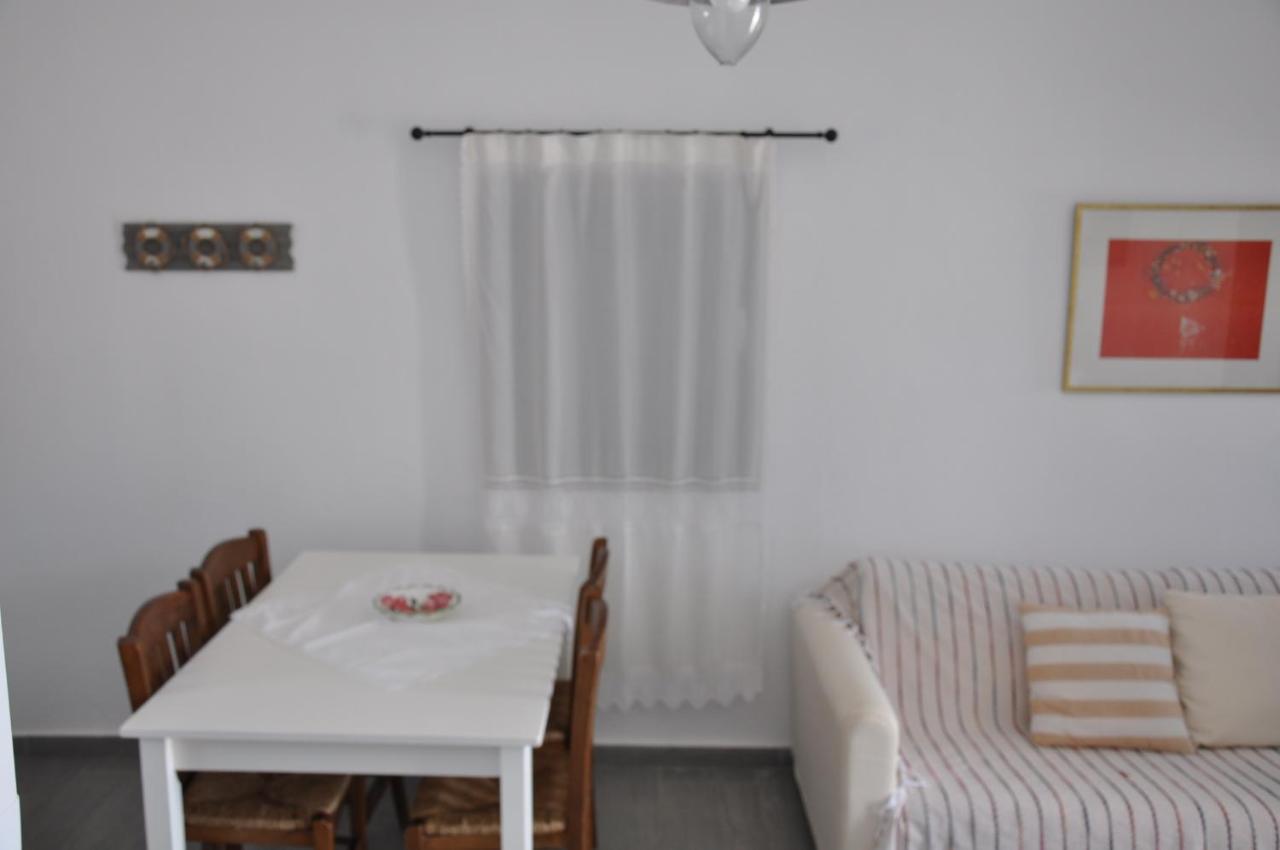 Vegera Beach House, Donoussa Extérieur photo